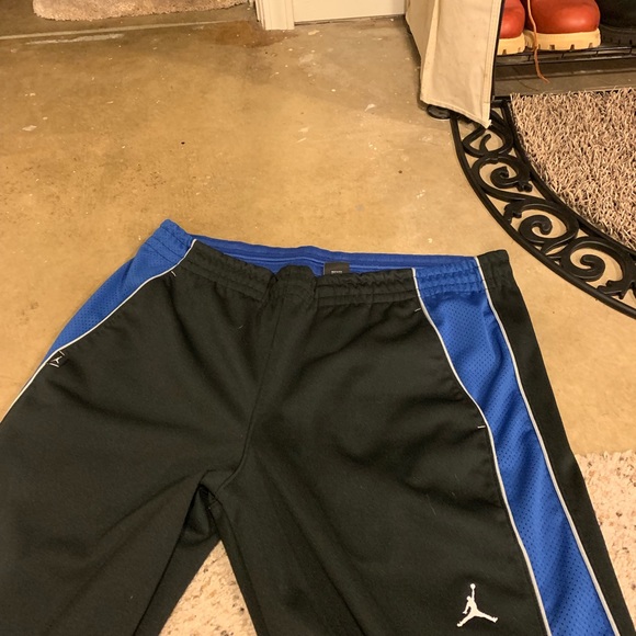 womens jordan sweat pants
